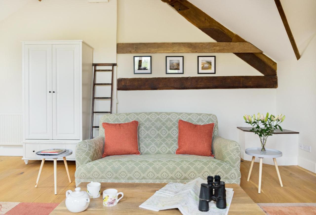 Neuadd B&B Suites Crickhowell Extérieur photo